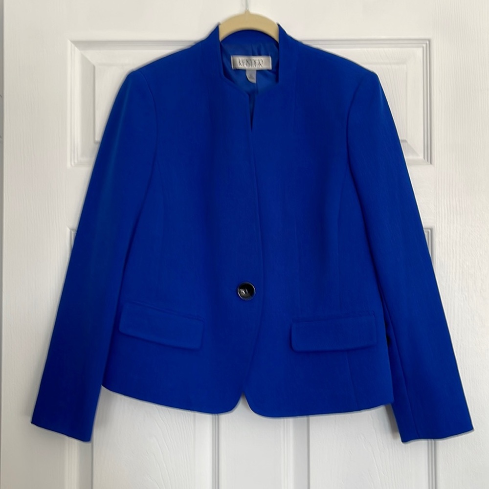 Kasper one button Blazer